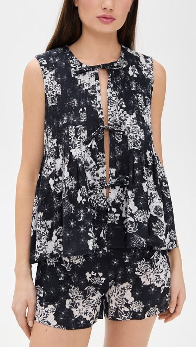 Desmond & Dempsey Pleated Cami And Short Set