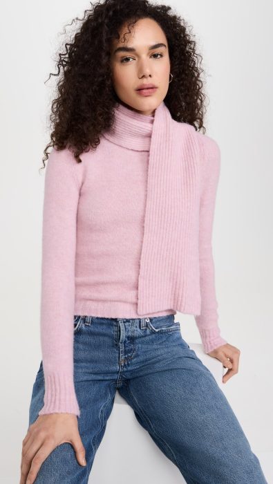 Gimaguas Scarf Sweater