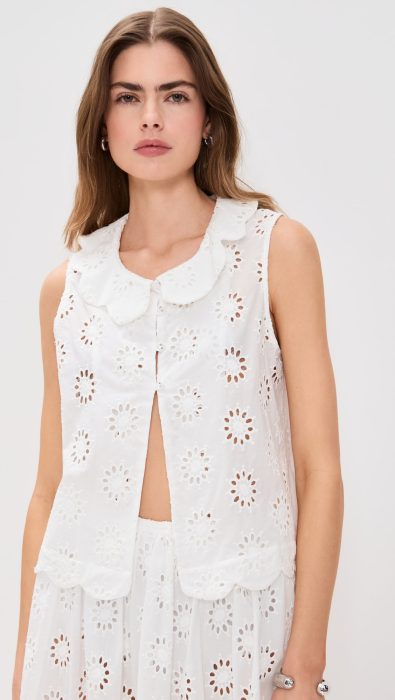 VRG GRL Maisie Anglaise Top